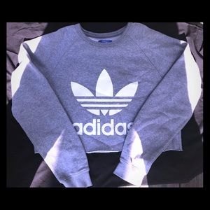 Adidas cropped sweat shirt